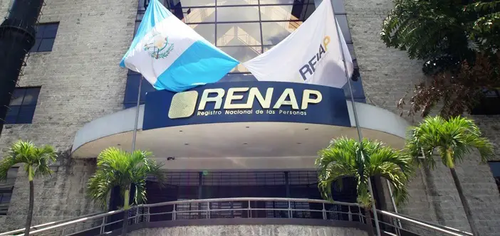 renovar DPI en una oficina de RENAP Guatemala